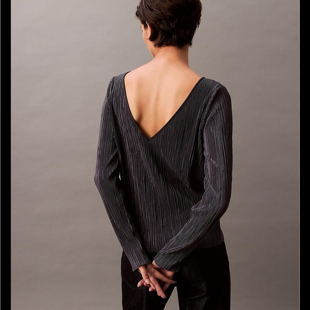 Calvin Klein Gray Ribbed Blouse - Picture 4 of 4